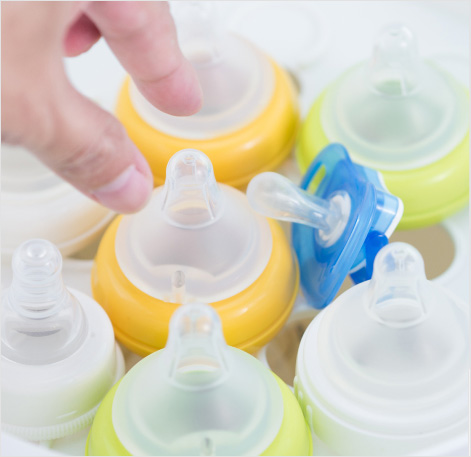 Какую бутылочку для кормления новорожденного выбрать - рейтинг лучших. Рейтинг детских бутылочек для кормления новорожденных: какую лучше выбрать – стеклянную или пластиковую?